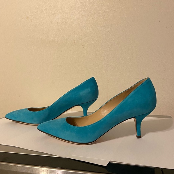 Dolce&Gabbana New with box Blue suede mid heel pumps IT38/US7.5. Never worn. - Picture 1 of 7